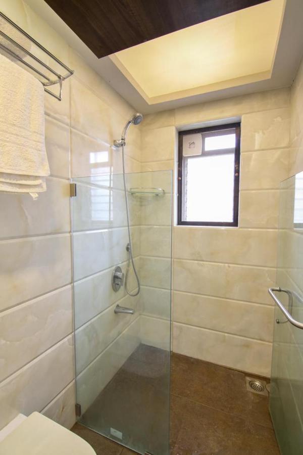 Titan Villa Панчгани Экстерьер фото